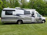 2006 Coach House Platinum 272XL Class B