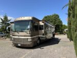 2009 Monaco Dynasty Yorkshire IV Class A 4 Slide outs Sleeps 4 1Bath &1/2 W/D